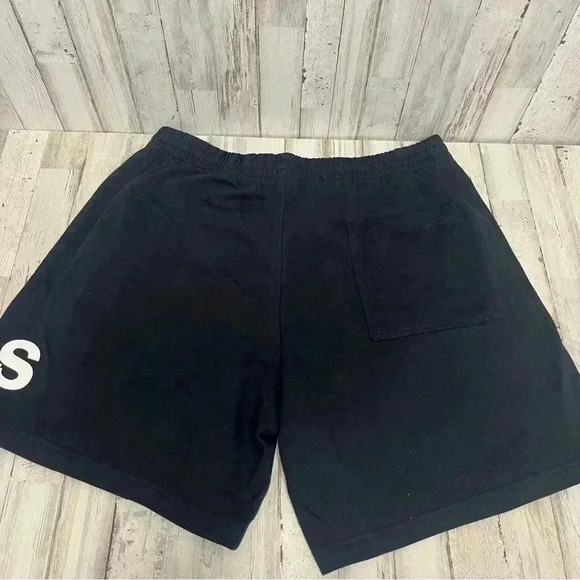 Adidas Graphic Print Men's Shorts - Black XL NWT - Picture 2 of 7